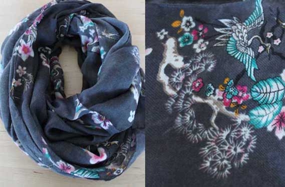 H&m scarf details